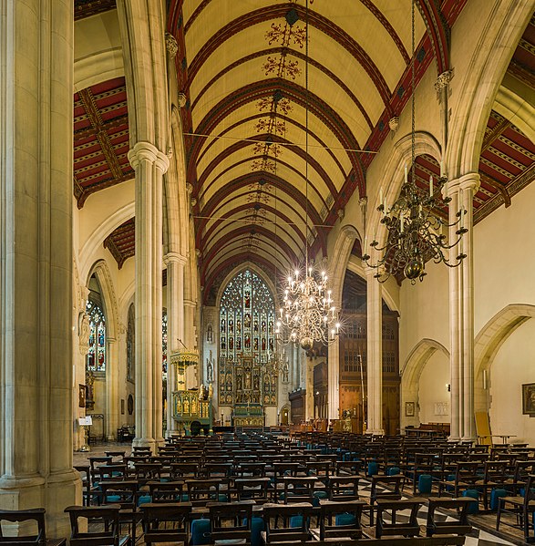 File:Holy Trinity Church Interior 1, South Kensington, London, UK - Diliff.jpg