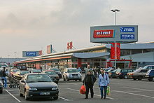 Rimi hypermarket near Vilnius, Lithuania Hyper rimi.jpg