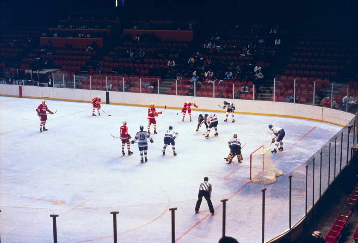 Seis diferenças entre o Hóquei Olímpico e da NHL - Surto Olímpico