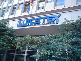 Fortune Salaire Mensuel de Icetex Combien gagne t il d argent ? 1 000,00 euros mensuels