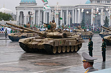 T-90SA and T-72UMG units Independence Day Parade - Flickr - Kerri-Jo (66).jpg