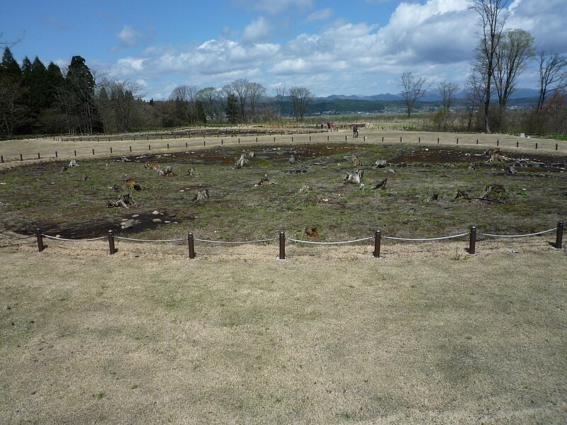 File:Isedōtai Site ss D.jpg