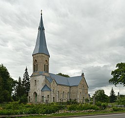 Jüri kyrka.