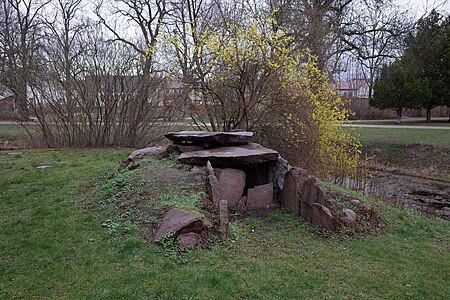 Köthen,Grabmal,Steinkiste Schortewitz