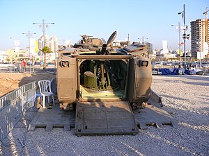 120 mm Israëlische zelfrijdende mortel "Keshet" (Soltam K6 mortel gemonteerd op het M113-chassis).