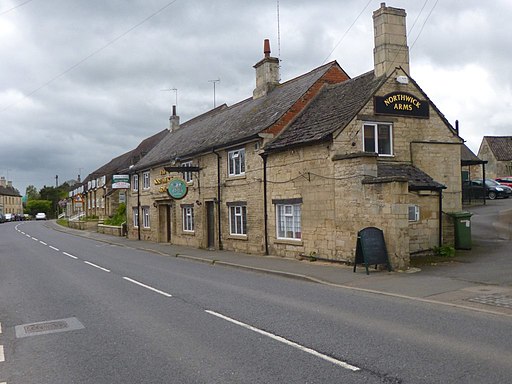 Ketton, Northwick Arms - geograph.org.uk - 3976099