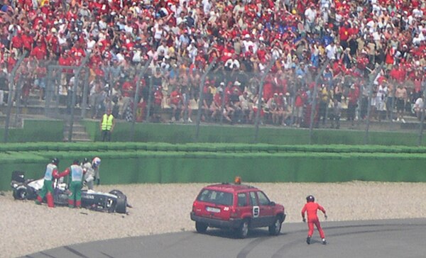 Kimi Räikkönen's accident on lap 13