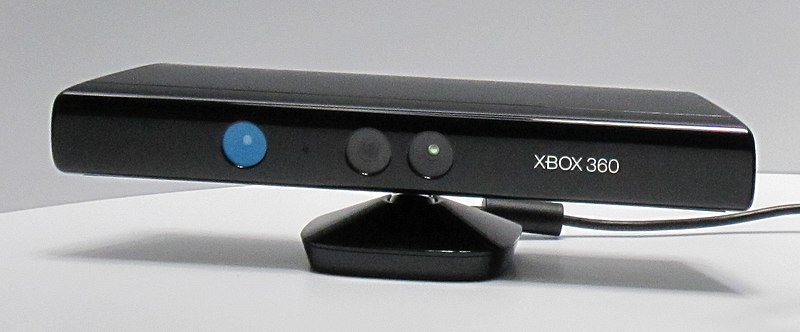 File:Kinect Sensor at E3 2010 (front).jpg