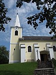 Catholic parish church hll.  Peter u.  Paul and cemetery