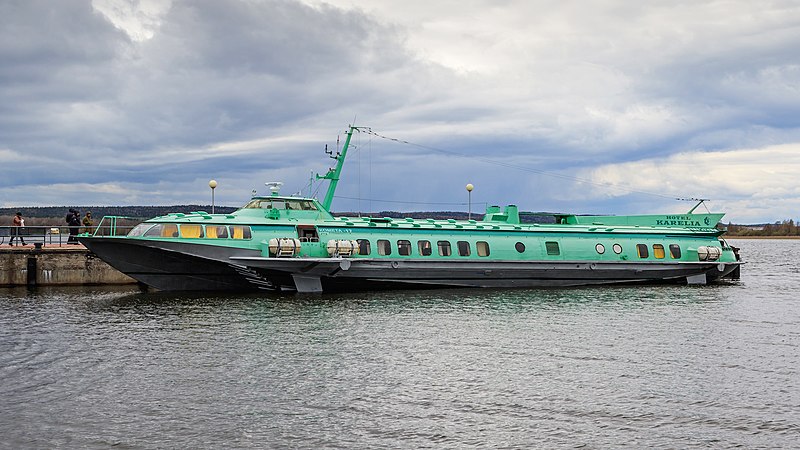 File:Kizhi 06-2017 img30 Kometa-17 hydrofoil.jpg