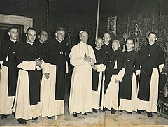 Crosiers from Europe with Pope Pius XII during an audience in Vatican City Kruisheren uden bij paus pius xii Crosiers from Uden Holland with PiusXII.jpg