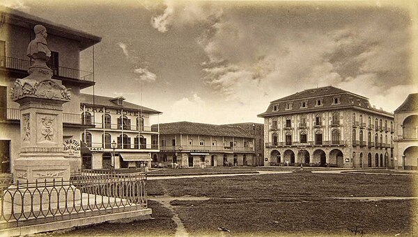 Plaza Mayor de Panamá in 1875, by Eadweard Muybridge. Now called the Plaza Independencia.