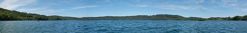 File:Laacher See fg02.JPG