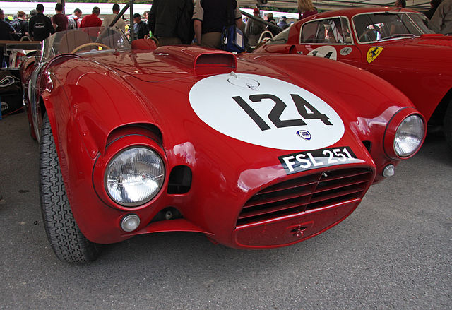 Lancia placed second with its Lancia D24