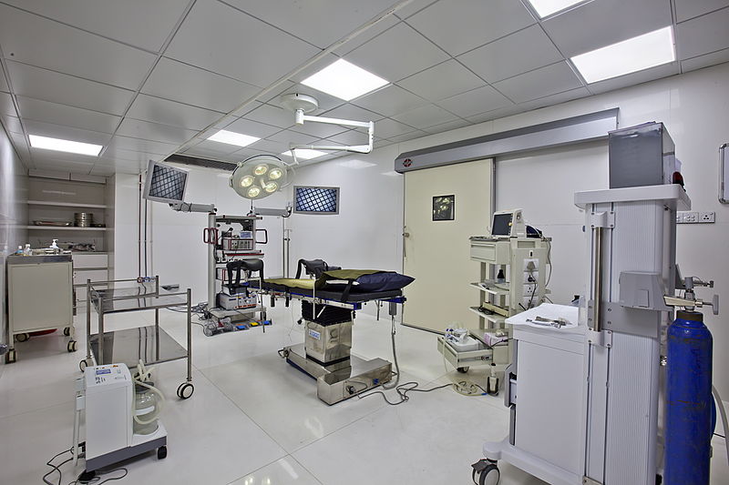 File:Laparoscopic operating theatre.jpg