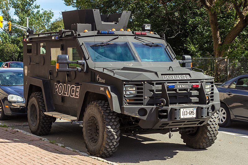 File:Lenco BearCat Ottawa Police-2.jpg