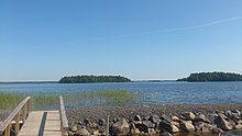 Lestijärvi kiel vidite de la fiŝkaptista vilaĝo de la preĝeja vilaĝo