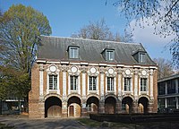 Le pavillon de l'hôpital Saint-Sauveur à Lille