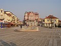 Lom-central-square.jpg