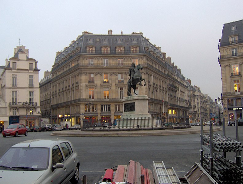 File:LouisXIV equestre PlaceVictoires Paris.jpg
