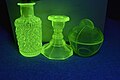Luminescence of various kinds of uranium glass.JPG