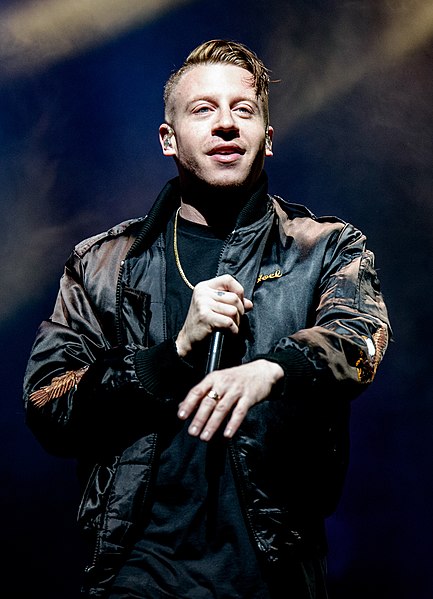 File:Macklemore Ryan Lewis Live 2016 (cropped).jpg