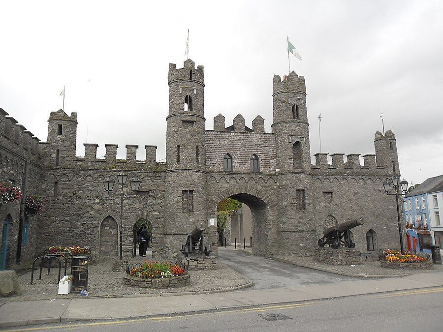 Macroom Castle page banner