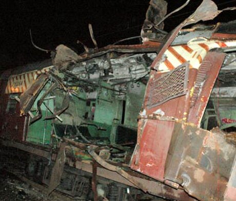 File:Mahim train blast.jpg