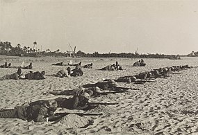 Soldats ottomans à l'entraînement près d'El-Arich en 1916.