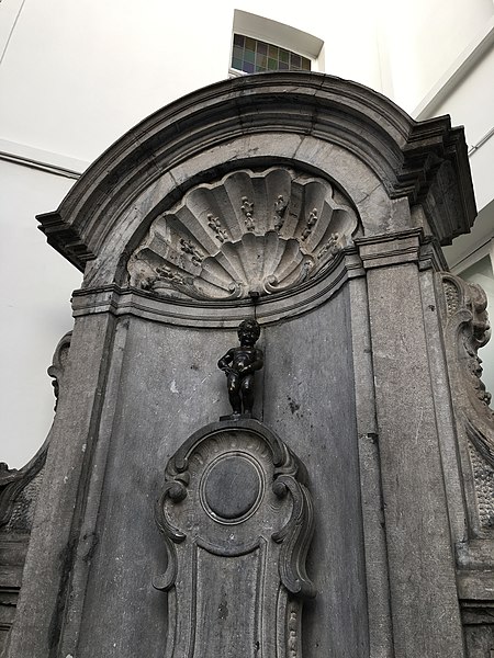 File:Manneken-Pis à Bruxelles.jpg