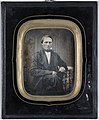 Mannsportrett, sannsynligvis Hr. Koch - daguerreotypi - ca. 1858–1860 - Oslo Museum - OB.F20665c.jpg