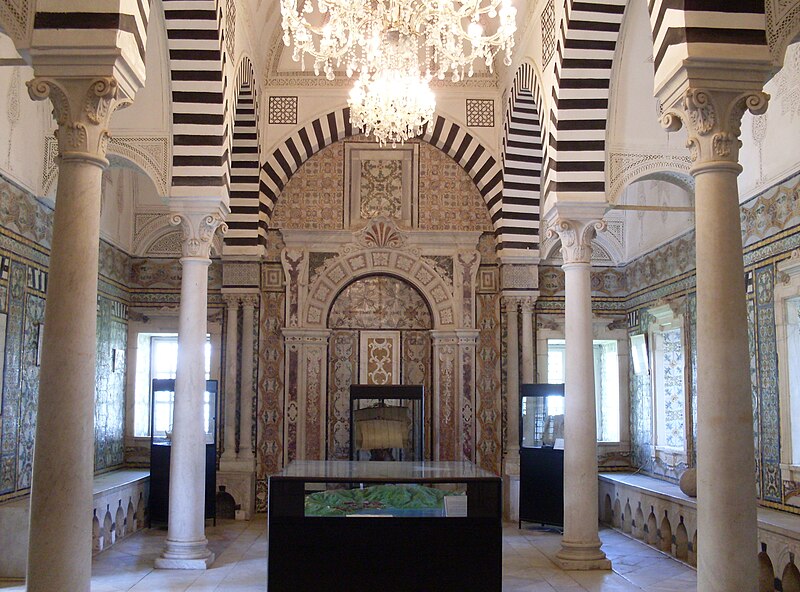 File:Manouba palais la rose 3.JPG