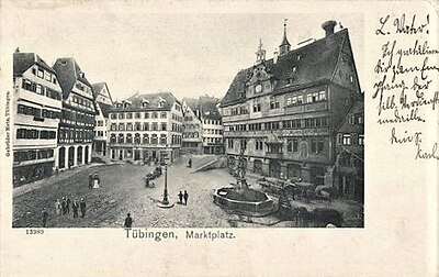 Marktplatz mit Laterne und Storchennest auf dem Rathaus (AK 13952 Gebr. Metz 1907).jpg