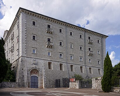 How to get to Abbazia di Montecassino with public transit - About the place