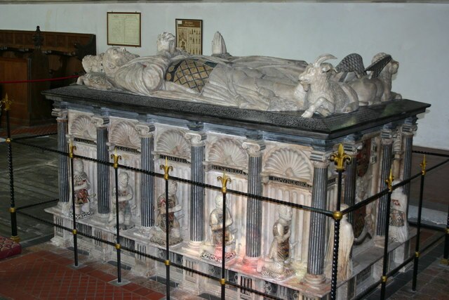 Monument and effigy of George Brooke, 9th Baron Cobham, and of his wife Anne Bray, St Mary Magdalene's Church, Cobham, Kent. On his robe are painted t