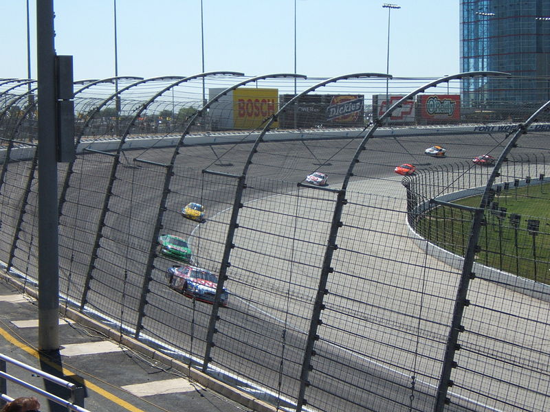 File:Nascar (2377587797).jpg