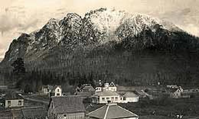 Downtown North Bend with Mount Si in 1900