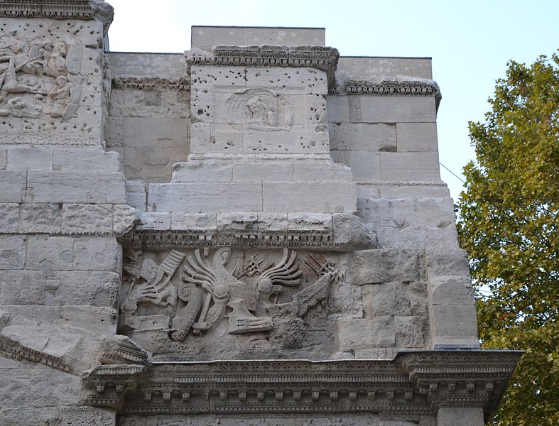 File:Orange - Arc de triomphe romain 17.JPG