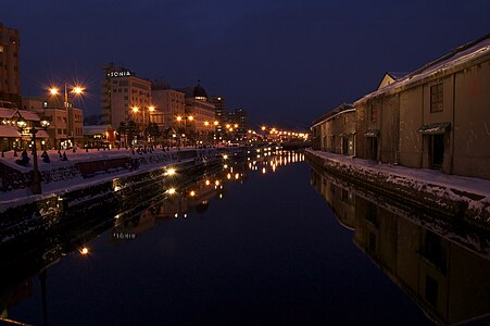 小樽运河在冬季的夜景