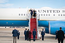 Joe Biden made his first flight as president aboard a C-32A P20210227AS-0572 (51013312242).jpg
