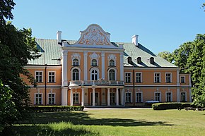 Pałac Szołdrskich w Czempiniu - Elewacja ogrodowa.jpg