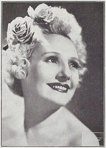 File:Parisys by Harcourt 1938.jpg