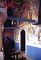 Patmos-28-Kloster-Hof-Eingangshalle der Kirche-1987-gje.jpg