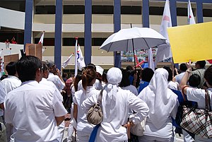 People's Action Party supporters, Greenridge Secondary School, Singapore - 20110427-03.jpg