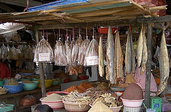 Fish stalls at Dương Đông market