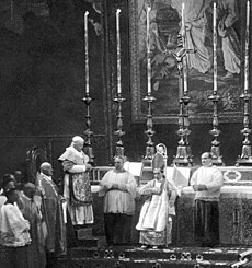 Pope Pius X consecrates his future successor Pope Benedict XV as Archbishop Giacomo della Chiesa in the Vatican on 22 December 1907. PiusXbenedict XV.jpg