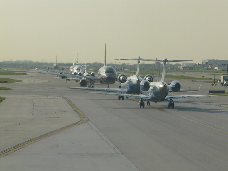 File:Planes in Chicago - 18.JPG