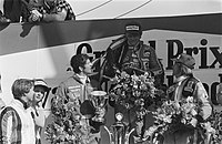 Jacques Laffite, Niki Lauda og Jody Scheckter på sejrsskamlen efter Nederländernas Grand Prix 28 august 1977