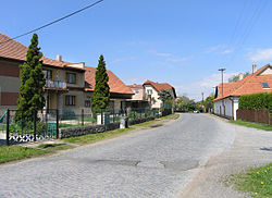Prosetín, jalan dari Mrákotín.jpg