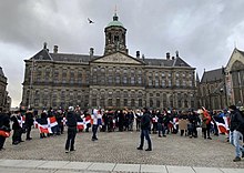 Dominicans in Amsterdam. Protestas dominicanas en Amsterdam 2020.jpg